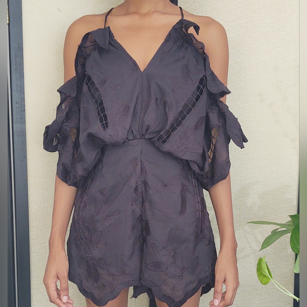 Allyson Collection Black Lace Romper Size Medium